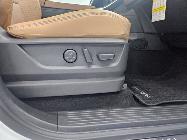 2027 INFINITI QX80 LUXE