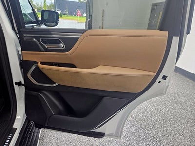 2027 INFINITI QX80 LUXE