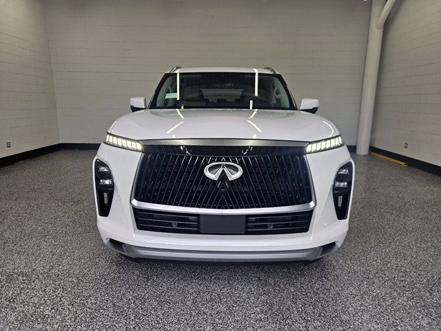 2027 INFINITI QX80 LUXE