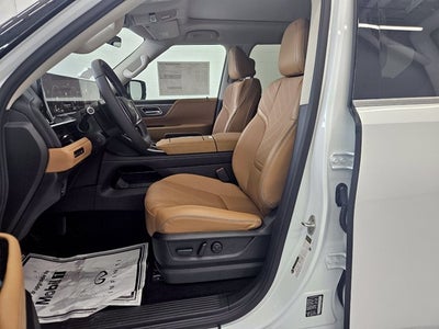 2027 INFINITI QX80 LUXE