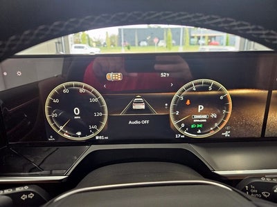 2027 INFINITI QX80 LUXE