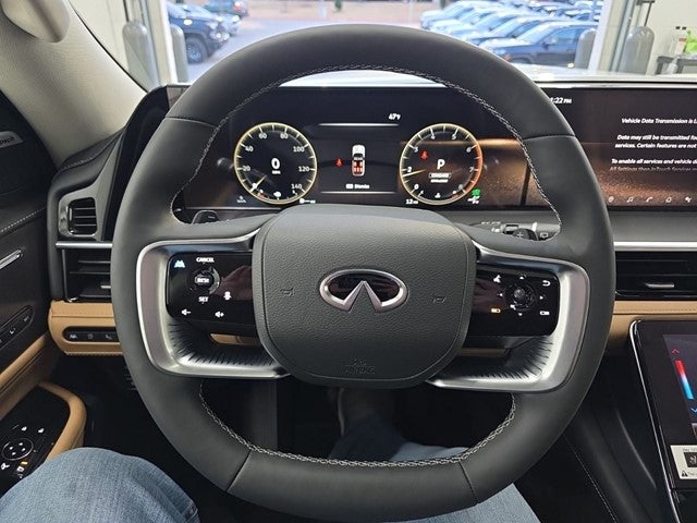 2026 INFINITI QX80 LUXE