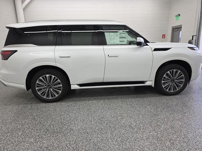 2026 INFINITI QX80 LUXE
