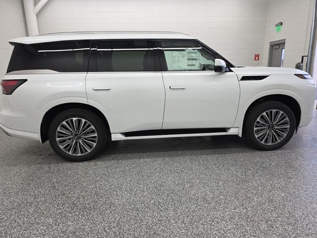 2026 INFINITI QX80 LUXE