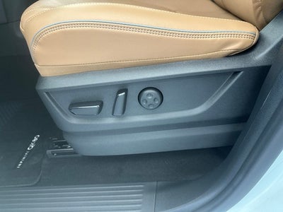 2027 INFINITI QX80 LUXE