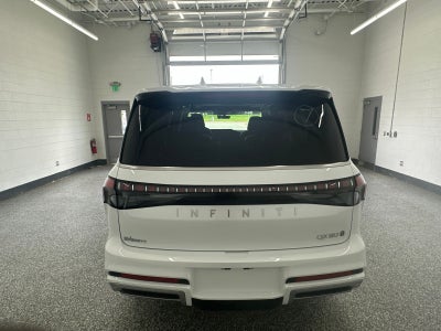 2027 INFINITI QX80 LUXE