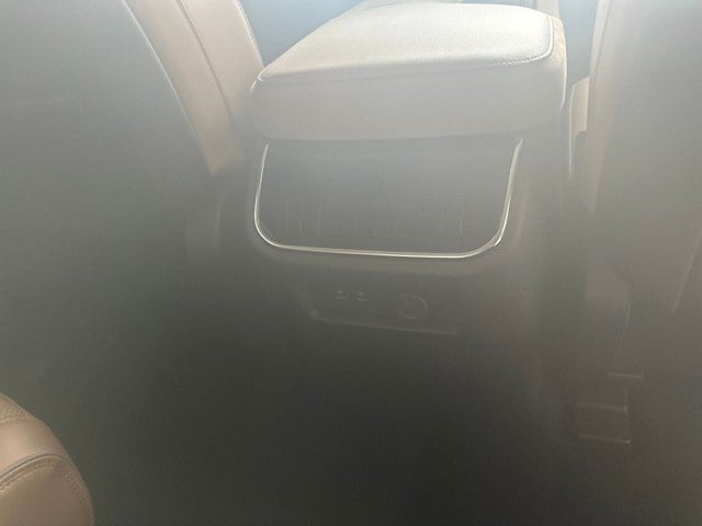 2027 INFINITI QX80 LUXE