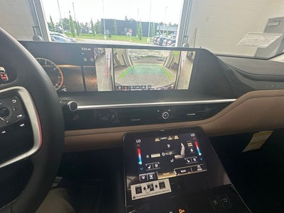 2027 INFINITI QX80 LUXE