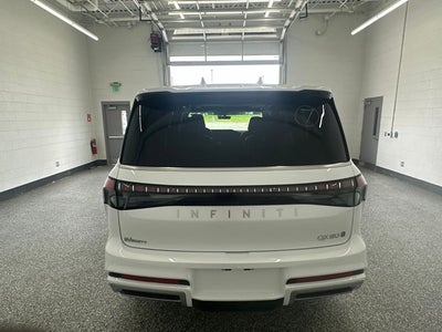 2027 INFINITI QX80 LUXE