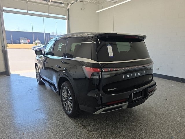 2026 INFINITI QX80 LUXE