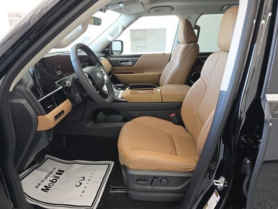 2026 INFINITI QX80 LUXE