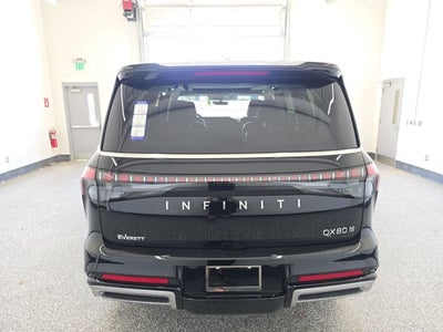 2026 INFINITI QX80 LUXE