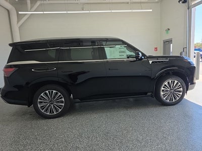 2026 INFINITI QX80 LUXE