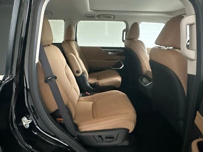 2027 INFINITI QX80 LUXE