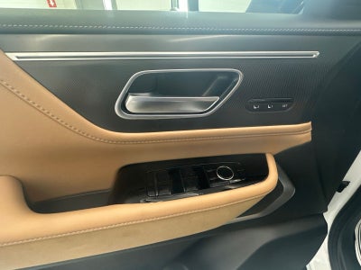 2027 INFINITI QX80 LUXE