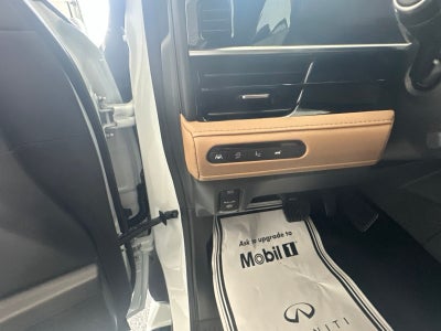 2027 INFINITI QX80 LUXE