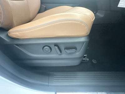 2027 INFINITI QX80 LUXE