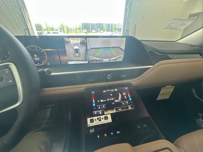2027 INFINITI QX80 LUXE