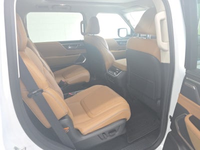 2026 INFINITI QX80 LUXE