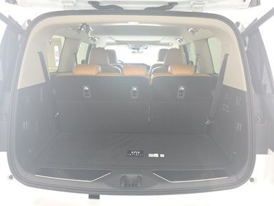 2026 INFINITI QX80 LUXE