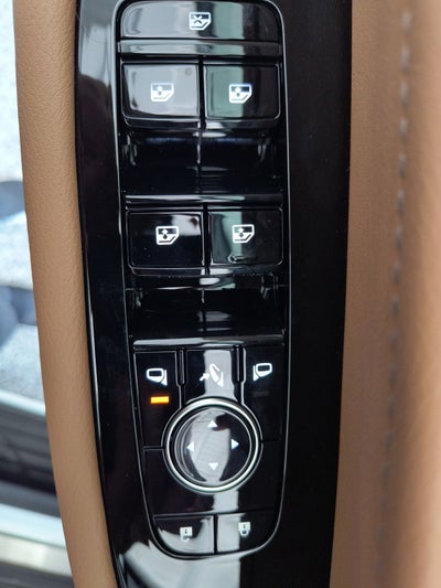 2027 INFINITI QX80 LUXE