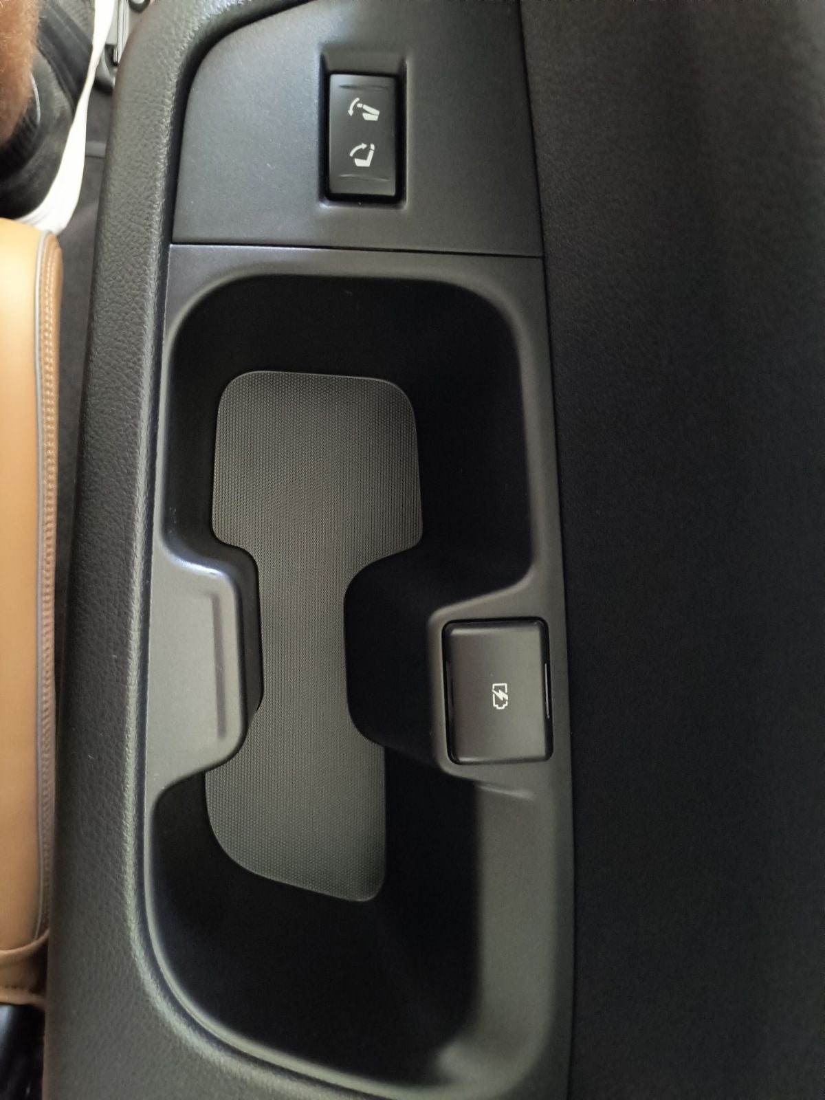 2027 INFINITI QX80 LUXE