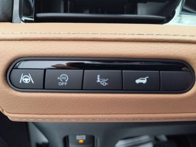 2027 INFINITI QX80 LUXE
