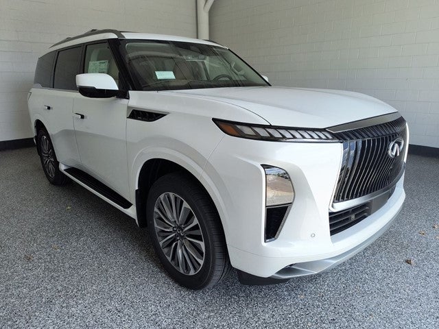 2027 INFINITI QX80 LUXE