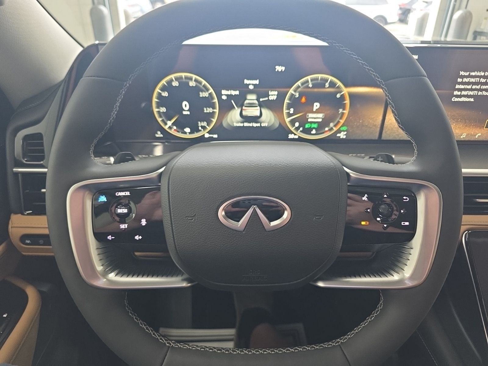 2026 INFINITI QX80 LUXE