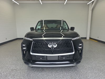 2026 INFINITI QX80 LUXE