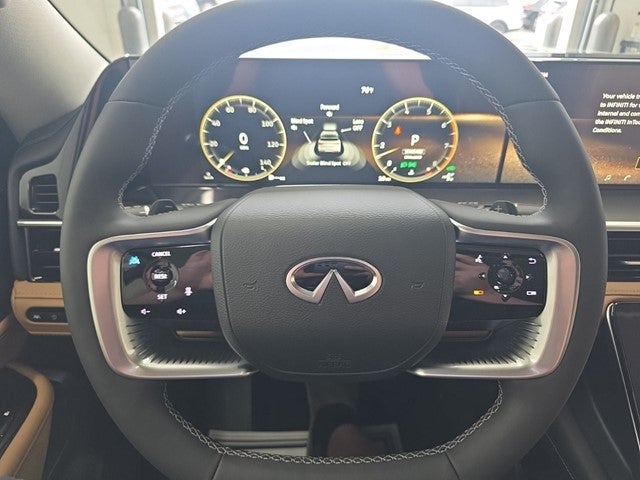 2026 INFINITI QX80 LUXE
