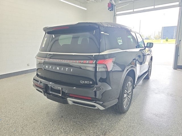 2026 INFINITI QX80 LUXE