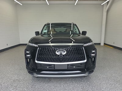 2026 INFINITI QX80 LUXE