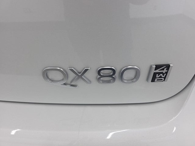 2026 INFINITI QX80 LUXE