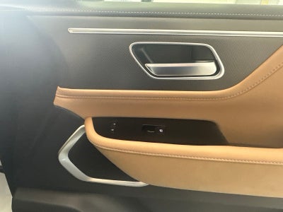2027 INFINITI QX80 LUXE