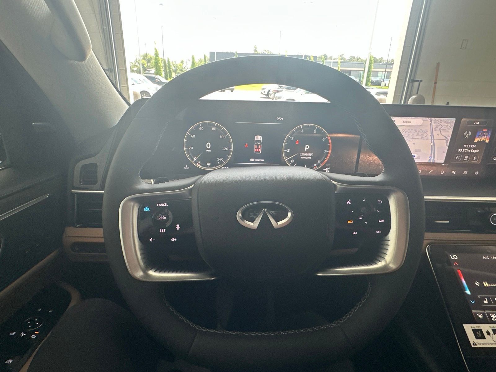 2027 INFINITI QX80 LUXE