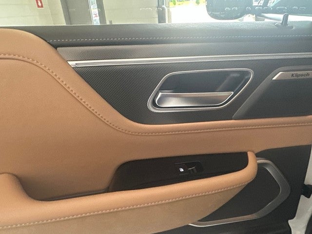 2027 INFINITI QX80 LUXE