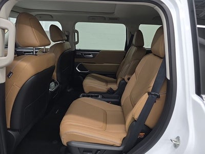 2026 INFINITI QX80 LUXE