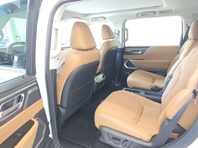 2026 INFINITI QX80 LUXE