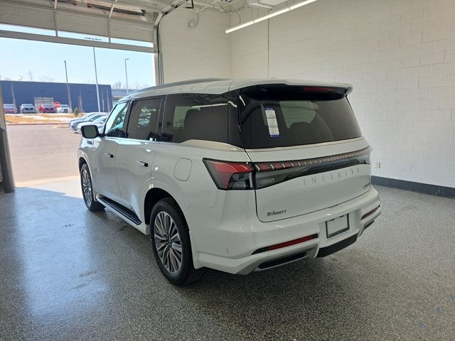 2026 INFINITI QX80 LUXE