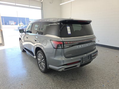 2026 INFINITI QX80 LUXE