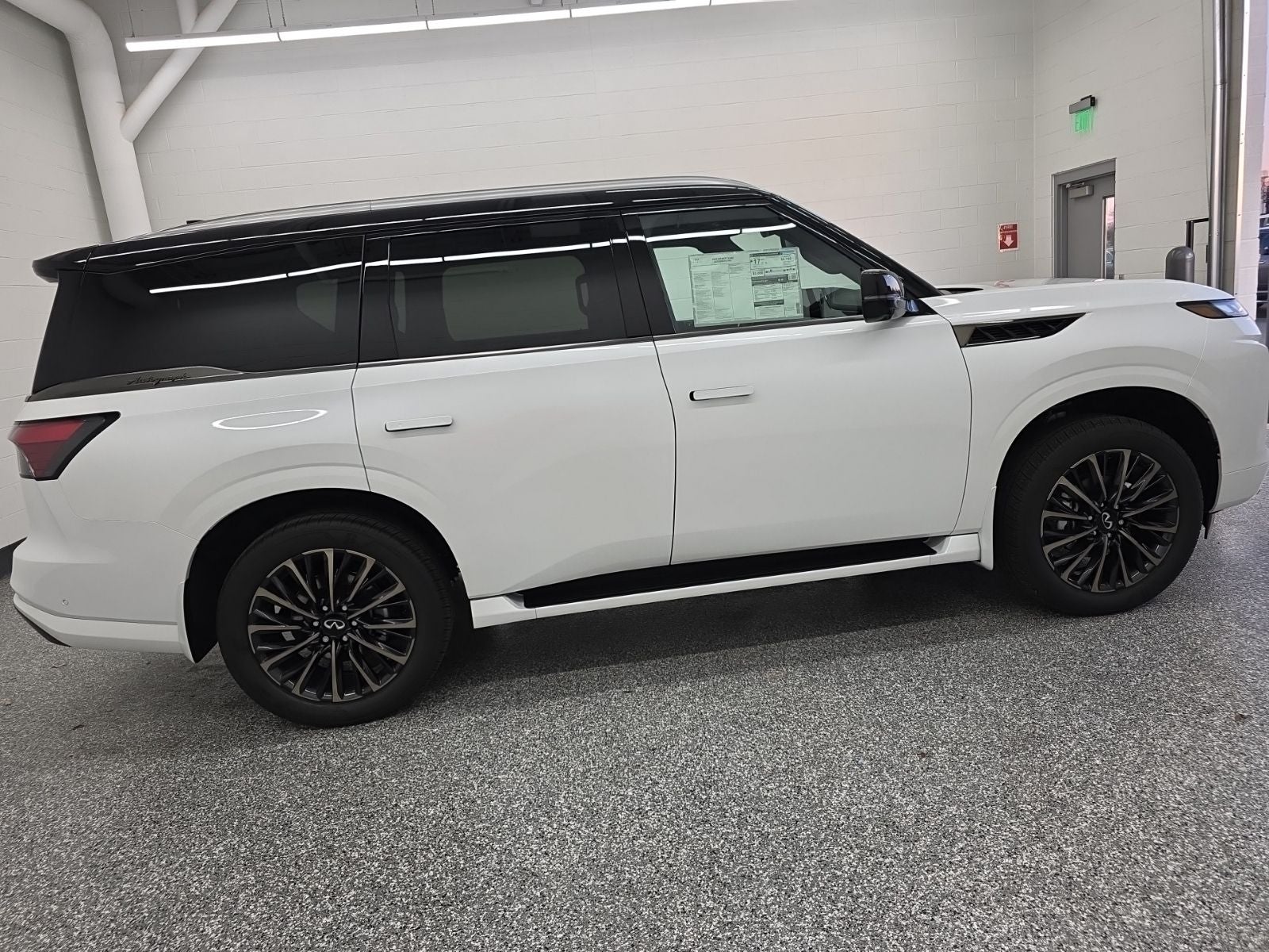 2026 INFINITI QX80 AUTOGRAPH