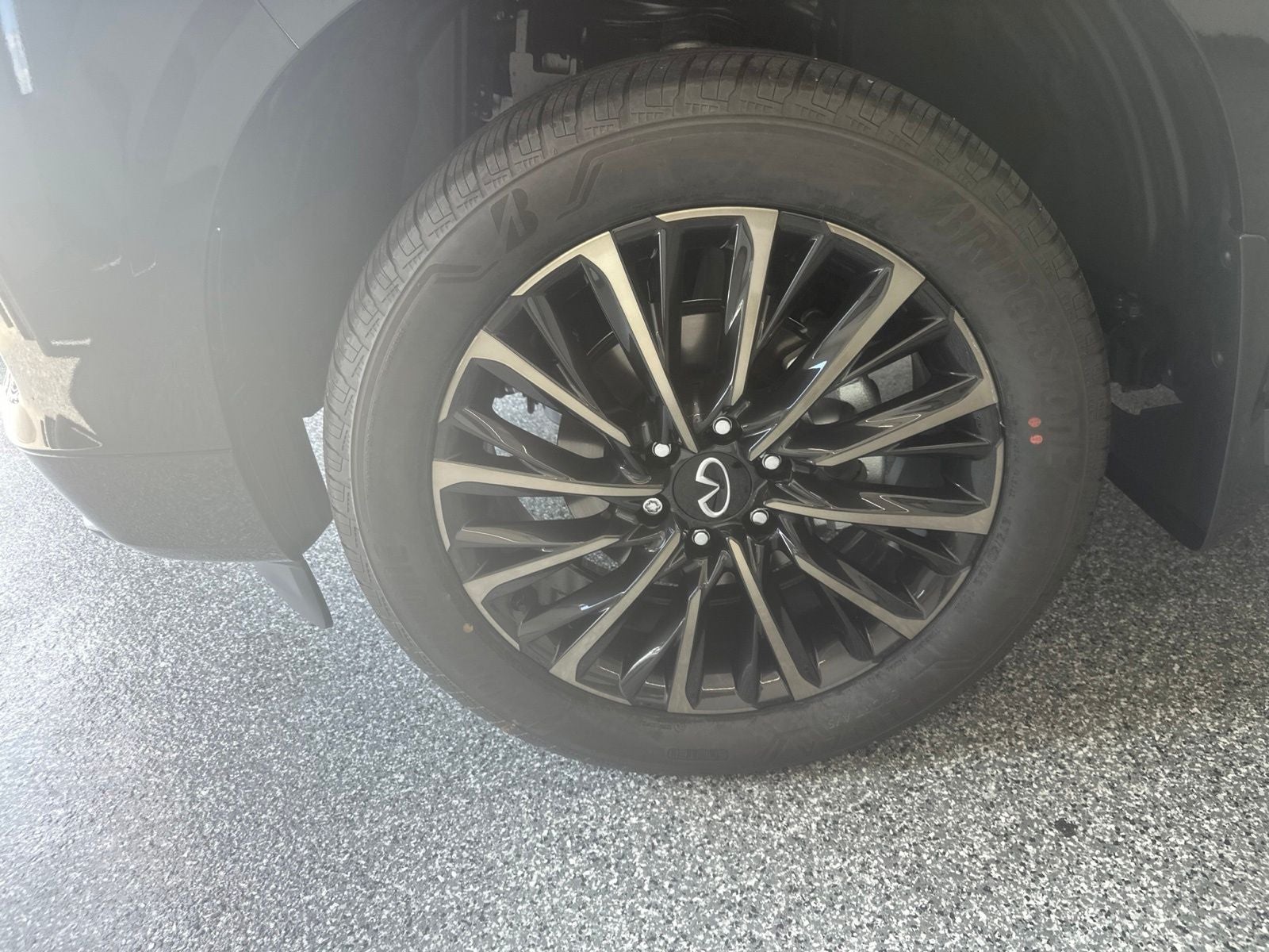 2027 INFINITI QX80 AUTOGRAPH