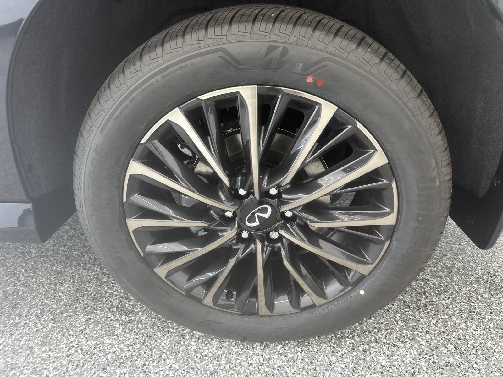 2027 INFINITI QX80 AUTOGRAPH