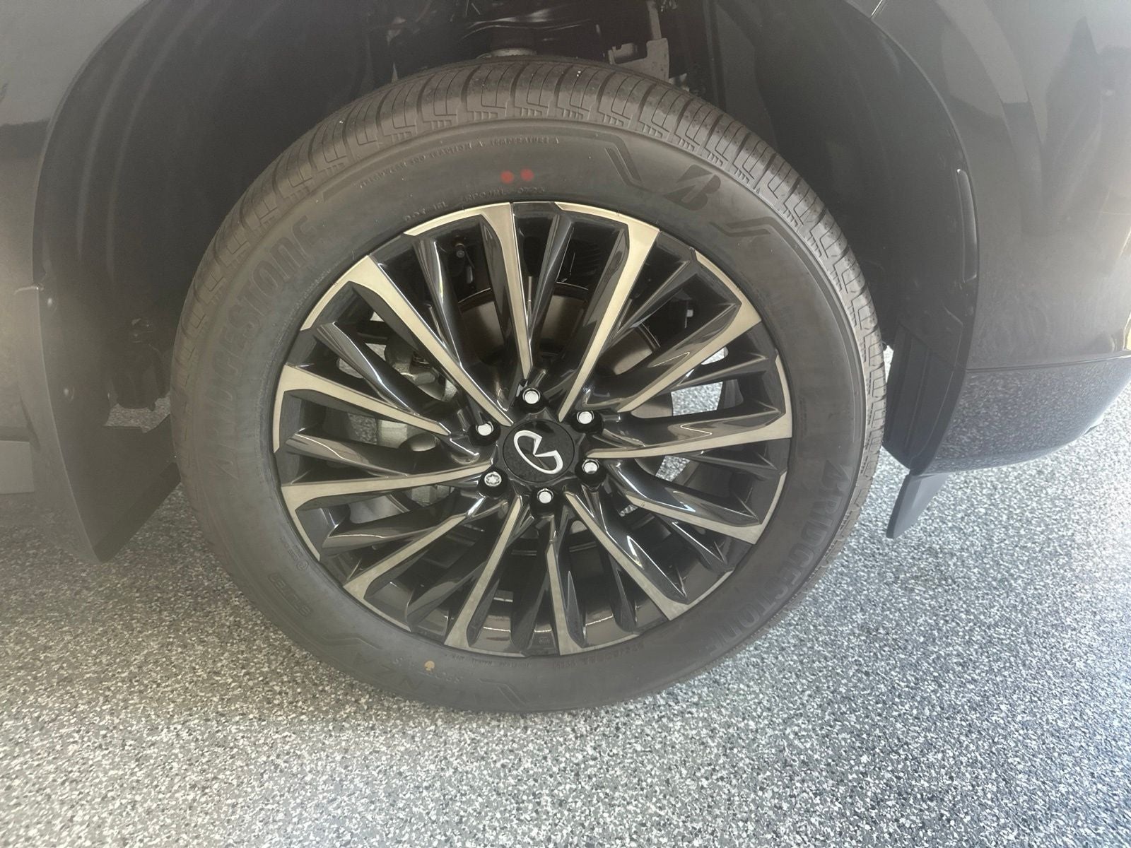 2027 INFINITI QX80 AUTOGRAPH