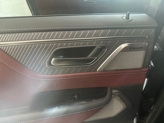 2027 INFINITI QX80 AUTOGRAPH