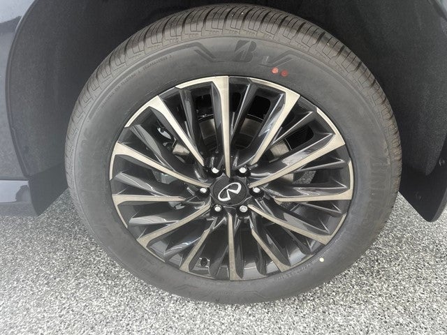 2027 INFINITI QX80 AUTOGRAPH