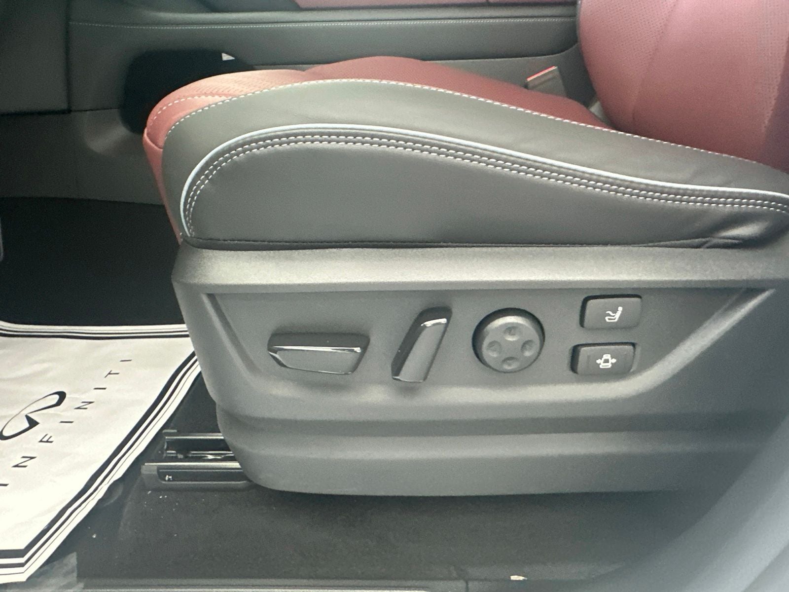 2027 INFINITI QX80 AUTOGRAPH