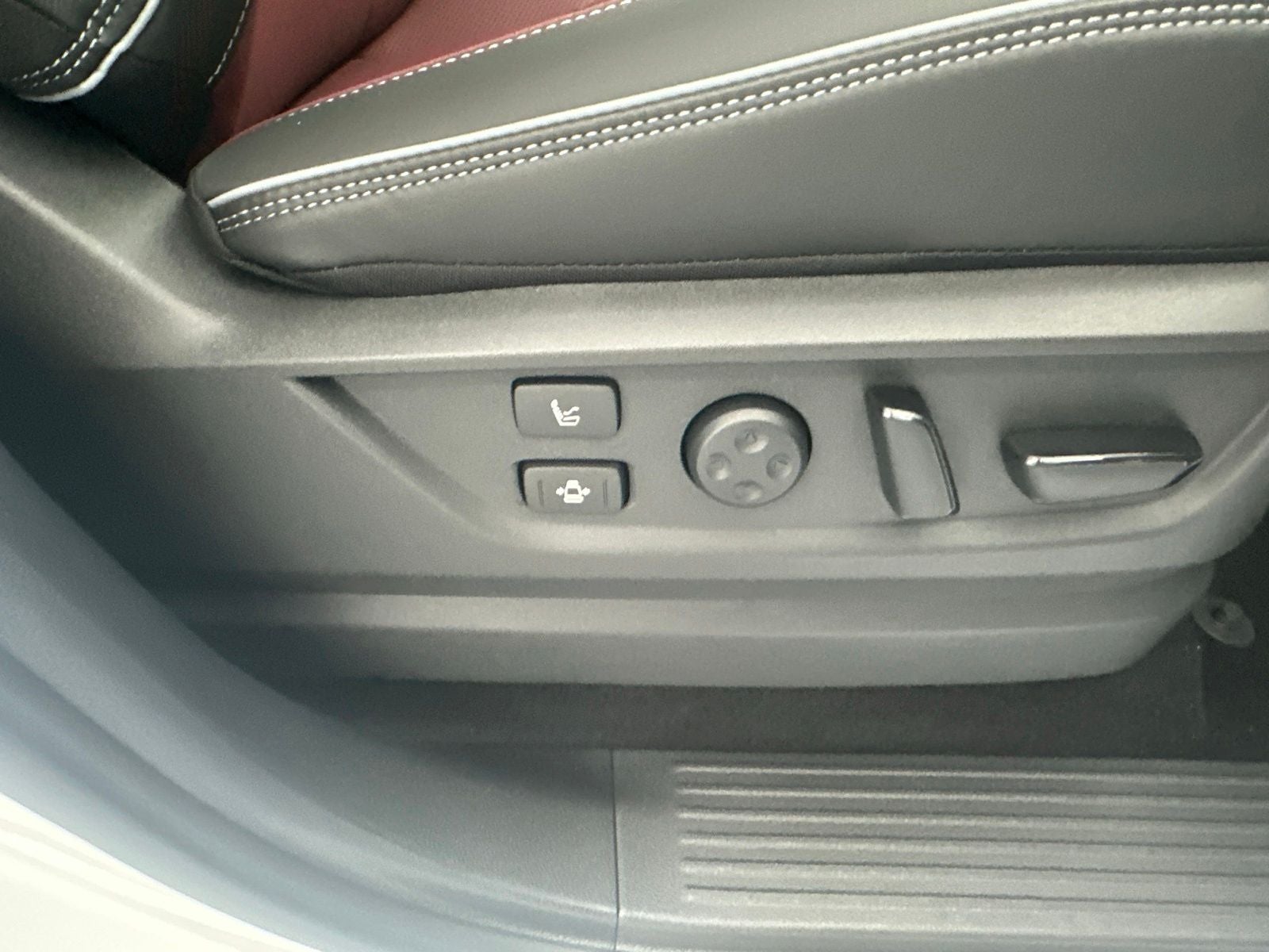 2027 INFINITI QX80 AUTOGRAPH