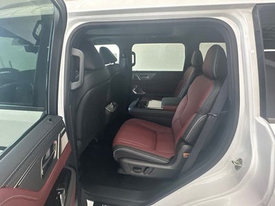 2027 INFINITI QX80 AUTOGRAPH